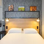 Ibis Centre 3*