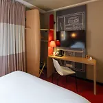 Ibis Centre Hotel