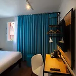 Ibis Centre 3*