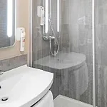 Ibis Centre Hotel 3*