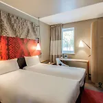 Ibis Centre 3*