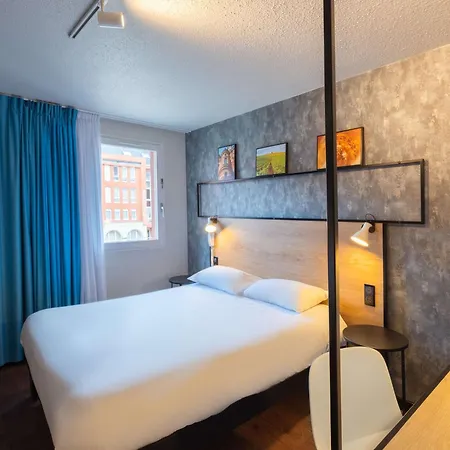 Hotel Ibis Centre 3*