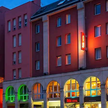 Ibis Centre 3*