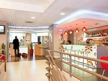 Ibis Centre 3* Epernay