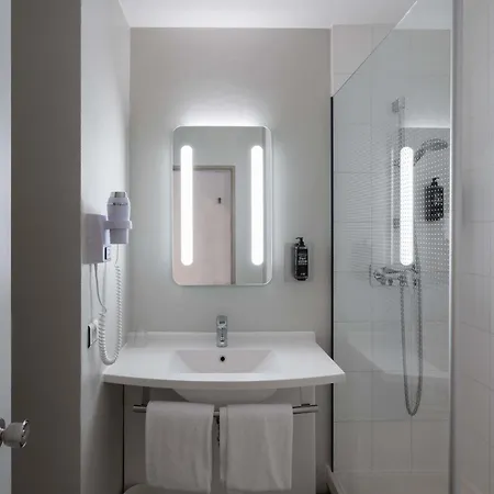 Ibis Centre Szálloda 3*