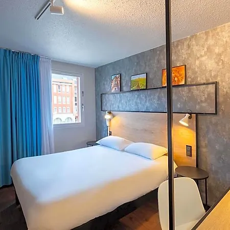 Hotel Ibis Centre 3*