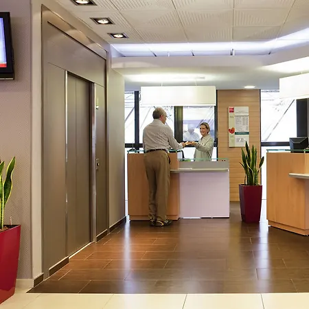 Ibis Centre 에페르네이