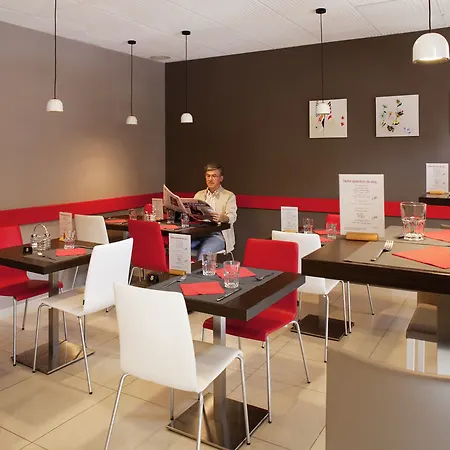 Hotel Ibis Centre 3*