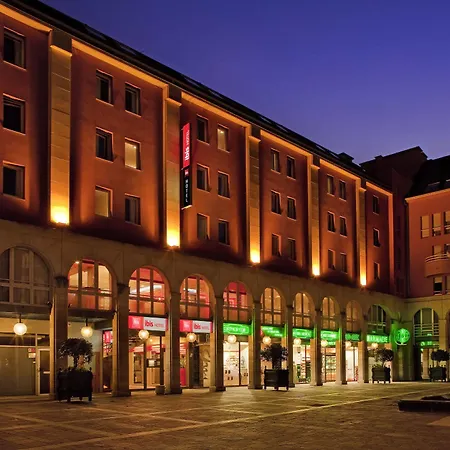 Ibis Centre 3*