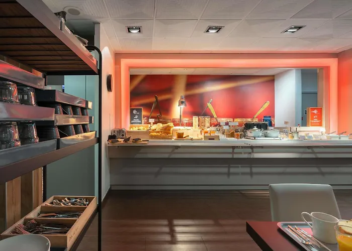 Ibis Centre Hotell Épernay