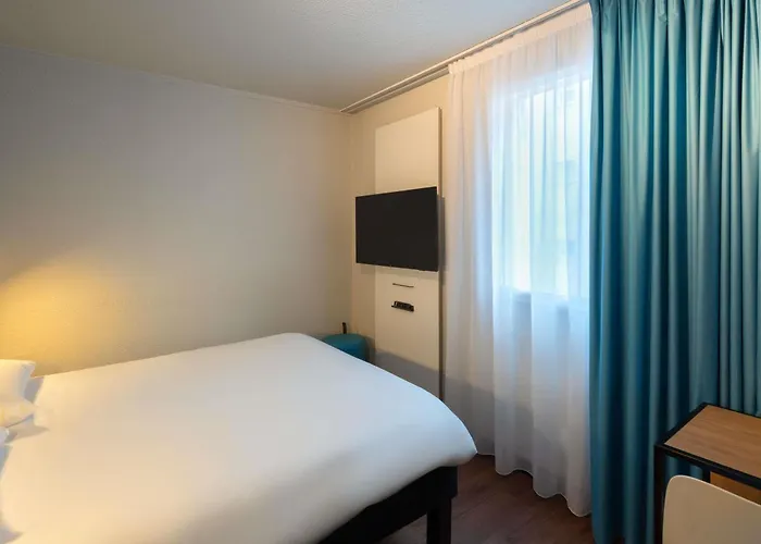 Ibis Centre Hotel Épernay